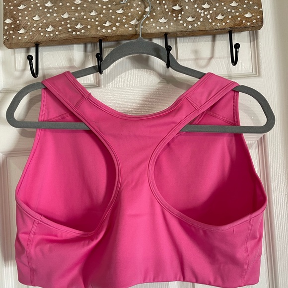NWT Pink NIKE SWOOSH BRA - Picture 4 of 10